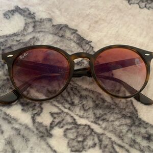 Authentic Rayban Round Sunglasses Pink Lens